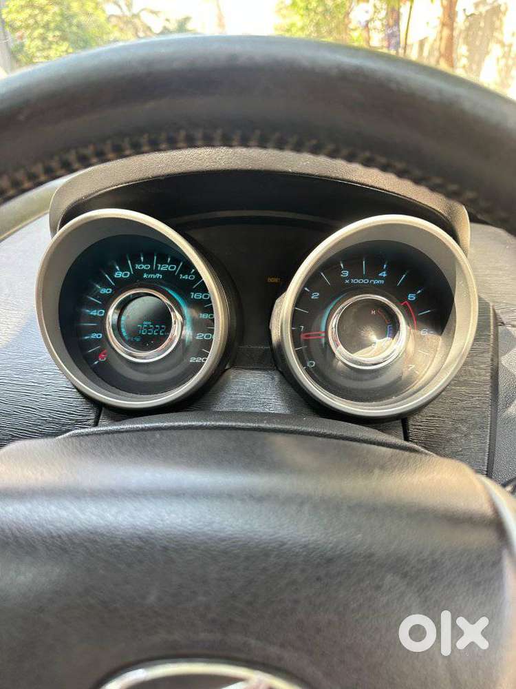 Mahindra Xuv500 2.2 W10, 2015, Diesel