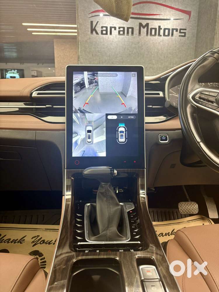 Mg Hector Plus Sharp Pro 1.5 Turbo Petrol Cvt 7 Str, 2023, Petrol