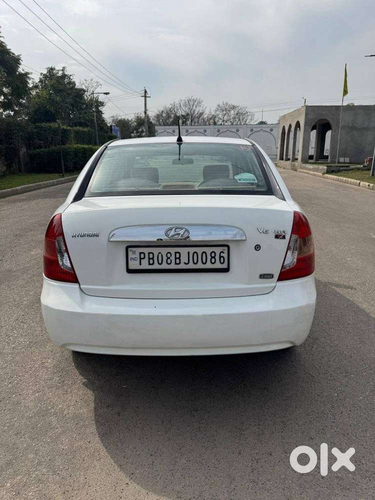 Hyundai Verna Crdi Vgt Sx 1.5, 2009, Diesel