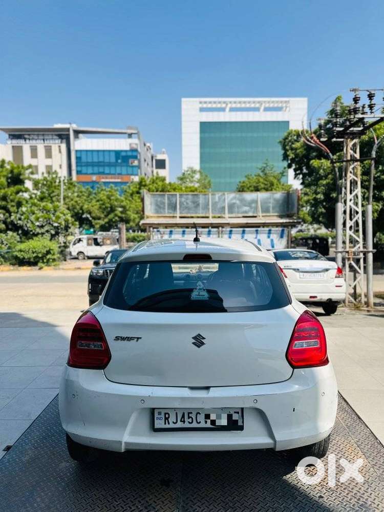 Maruti Suzuki Swift Vxi 1.2 Abs Bs-iv, 2022, Petrol