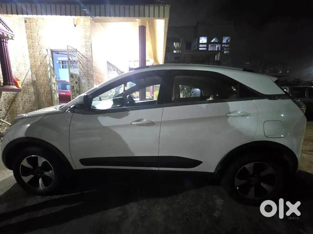 Tata Nexon 2018 Petrol 45000 Km Driven