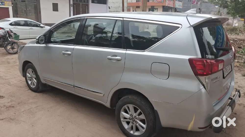 Toyota Innova Crysta 2017 Diesel 125000 Km Driven