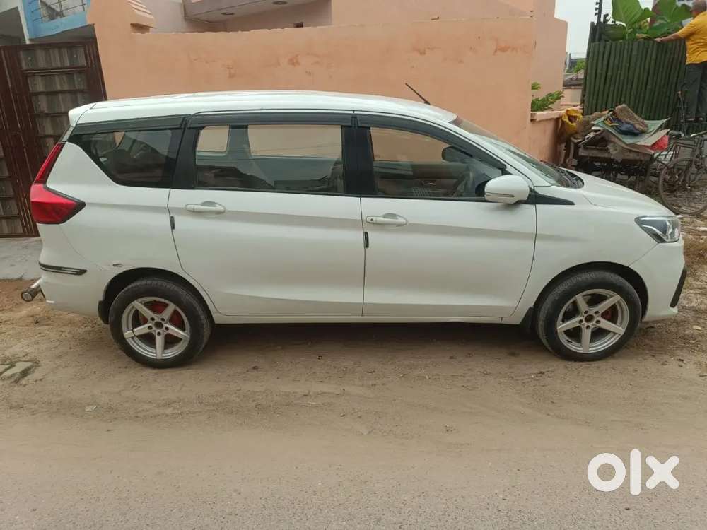Maruti Suzuki Ertiga Zxi 2022