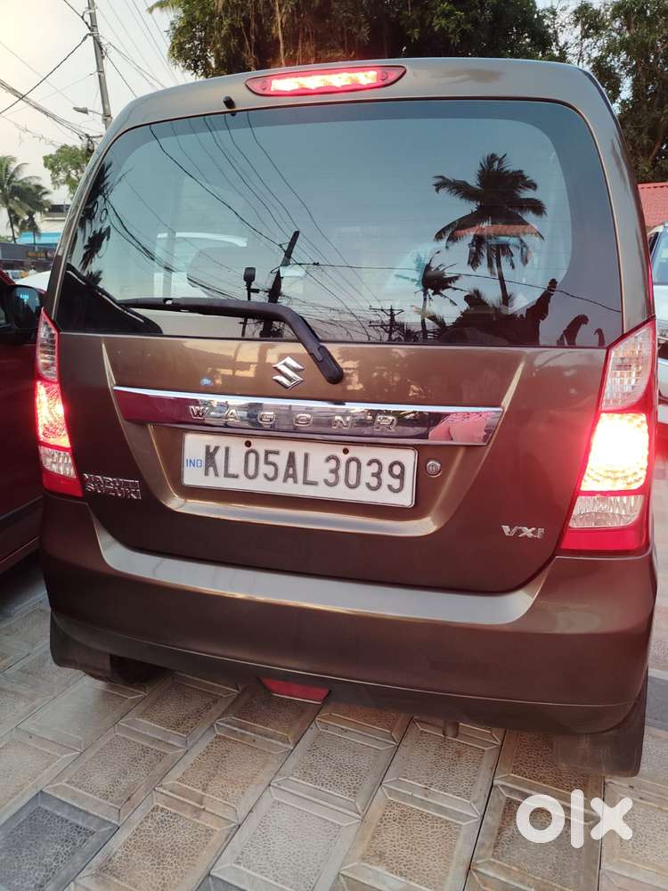 Maruti Suzuki Wagon R 1.0 Vxi (o), 2015, Petrol