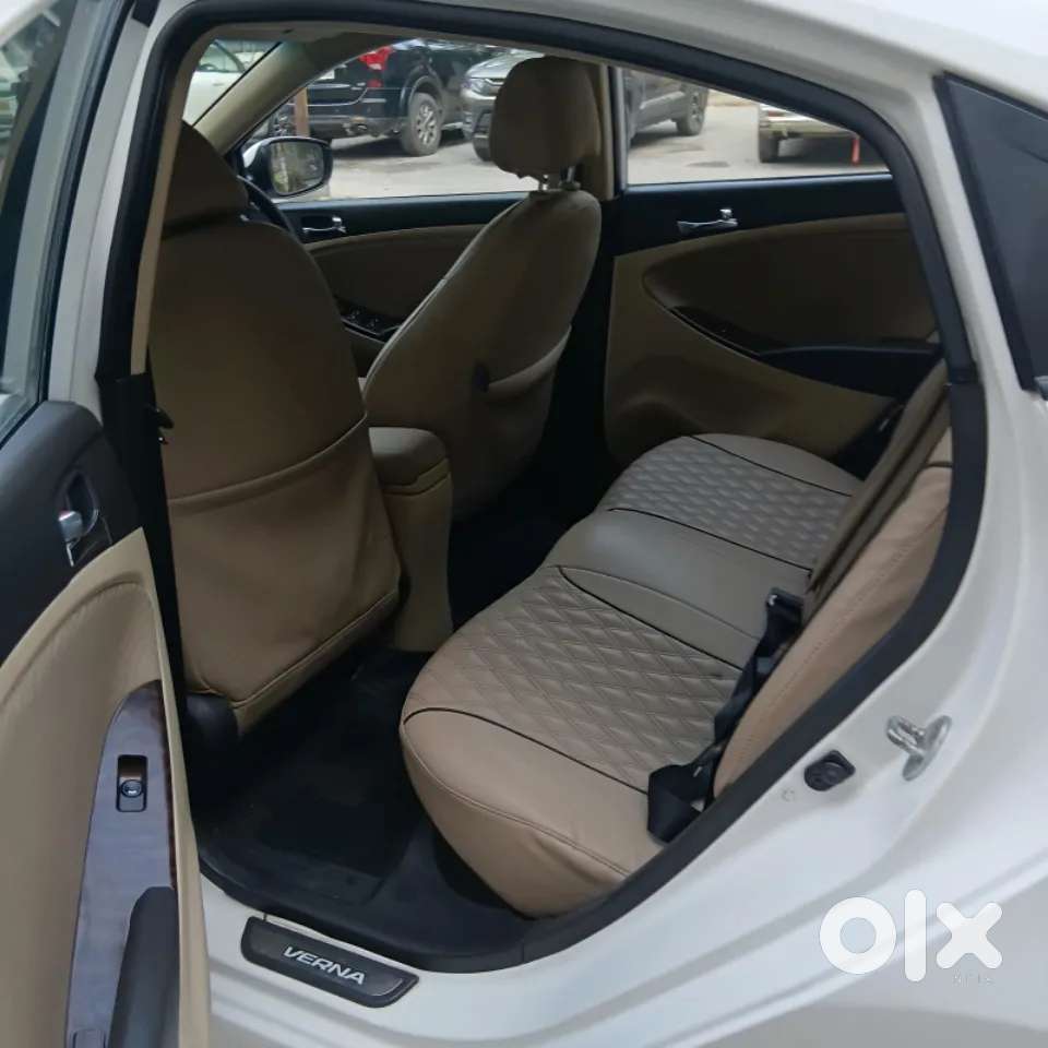Hyundai Verna Fluidic 1.6 Vtvt Sx, 2014, Petrol