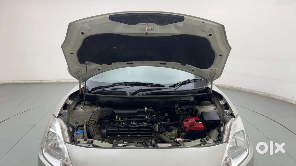 Maruti Suzuki Dzire 1.2 Zxi Amt, 2017, Petrol