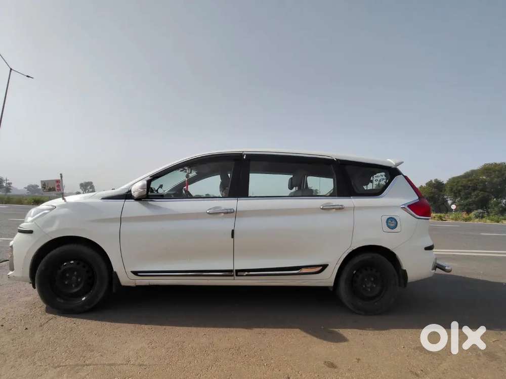 Maruti Ertiga Vxi 2024