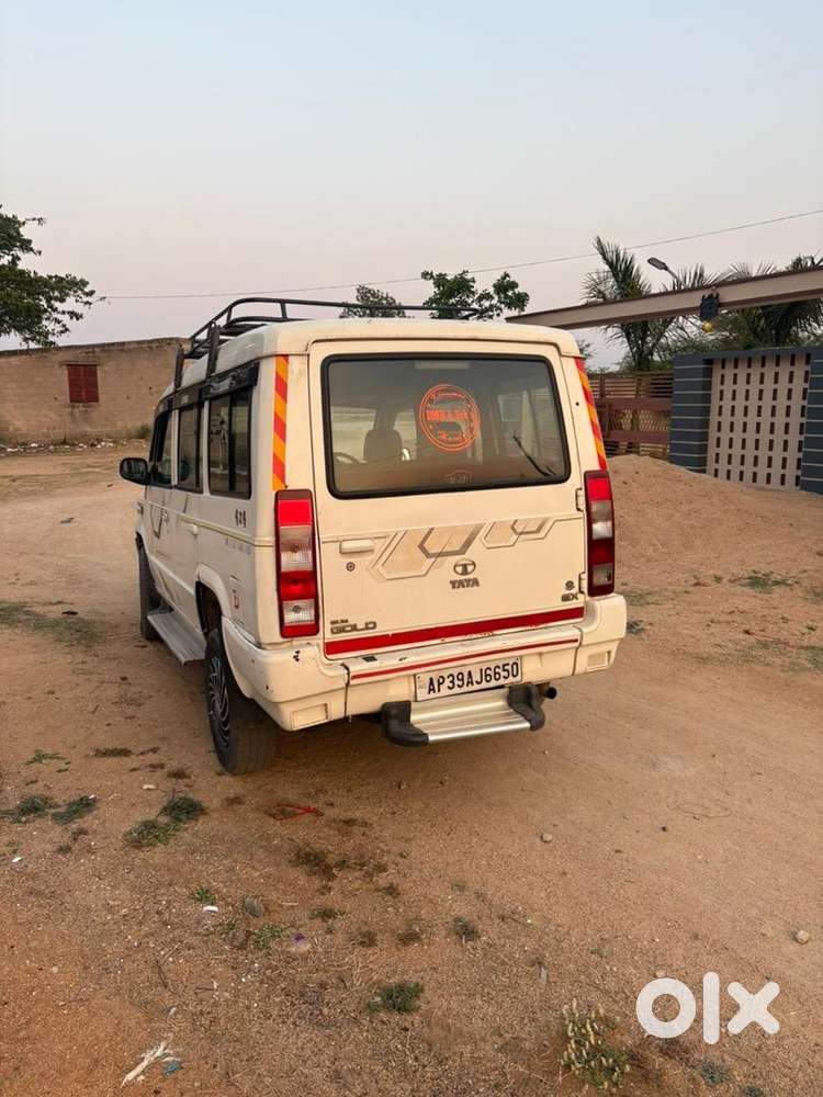 Tata Sumo Gold 2013 Diesel 215000 Km Driven