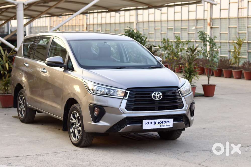 Toyota Innova Crysta [2020-ongoing] 2.4 Gx At 7 Str, 2021, Diesel