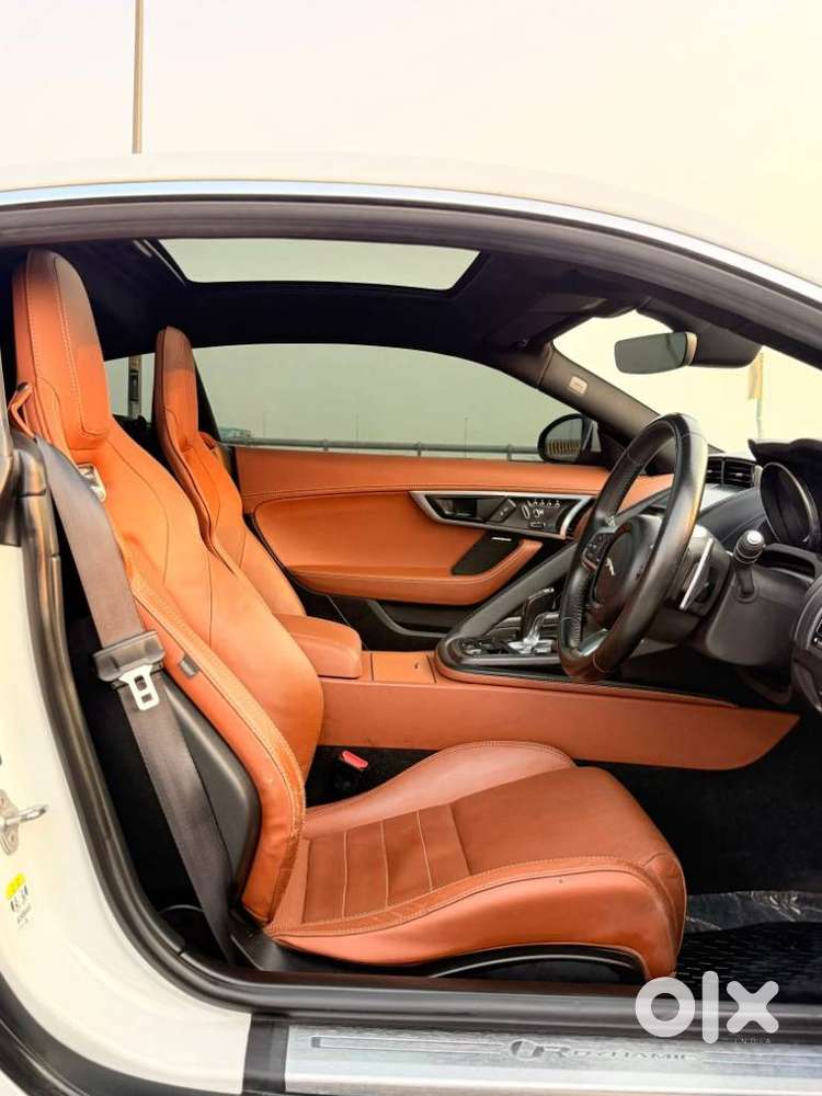 Jaguar F Type Coupe 2.0, 2019, Petrol