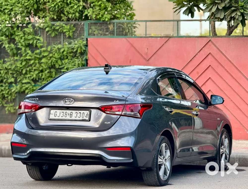 Hyundai Verna 1.6 Sx (o) At Anniversary Edition Vtvt, 2017, Petrol