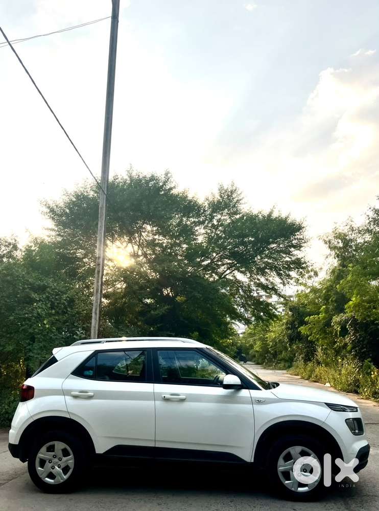 Hyundai Venue S Diesel, 2021, Diesel