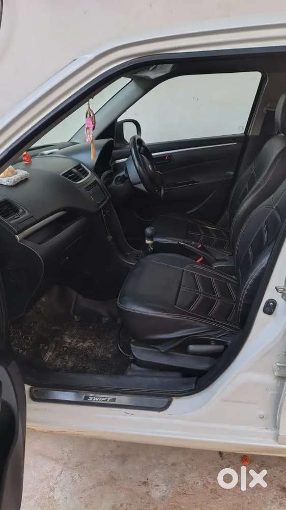 Maruti Suzuki Swift Lxi 2016
