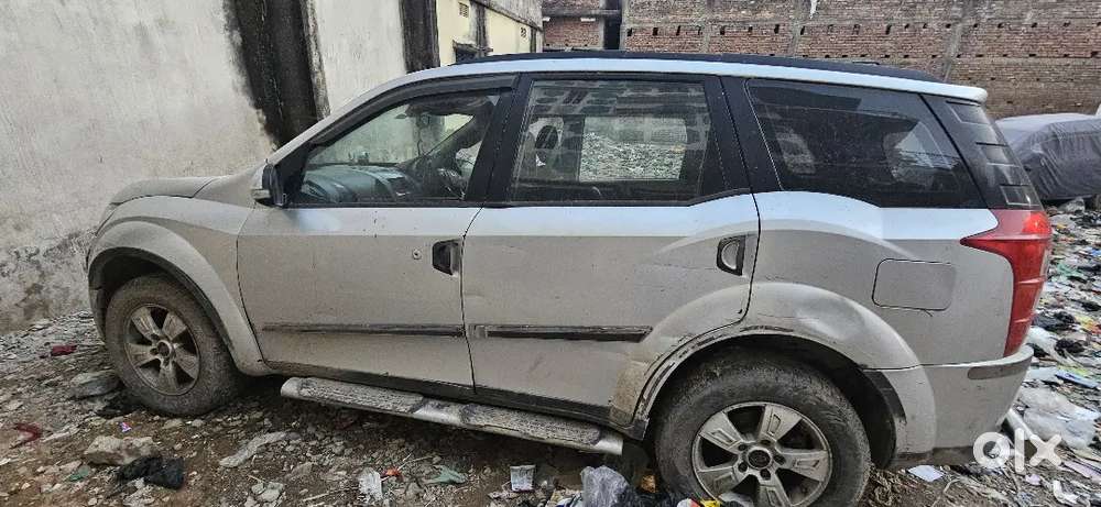 Mahindra Xuv500 2013 Diesel 225000 Km Driven