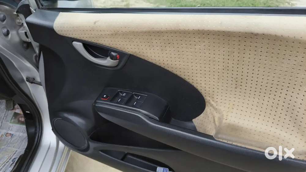 Honda Jazz 1.5 V 2012