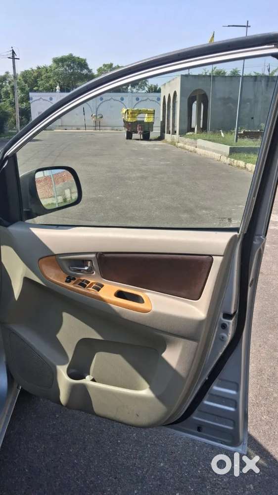 Toyota Innova 2.5 Ev Ms 8 Str Bsiv, 2011, Diesel