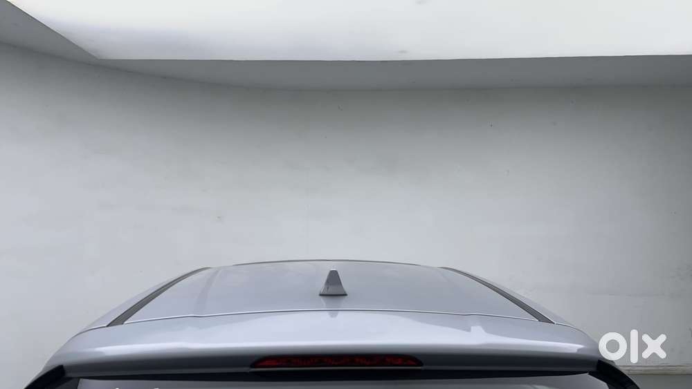 Hyundai New I20 1.2 Asta (o) Ivt, 2023, Petrol