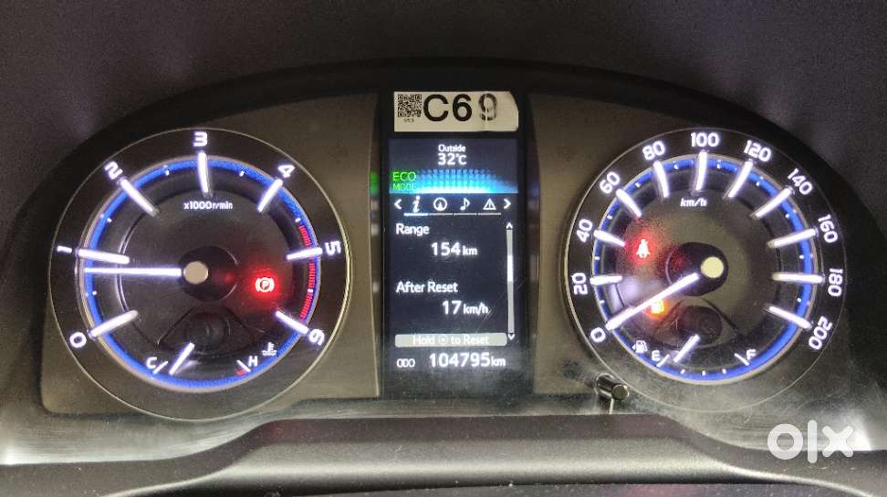 Toyota Innova Crysta 2.4 V, 2018, Diesel