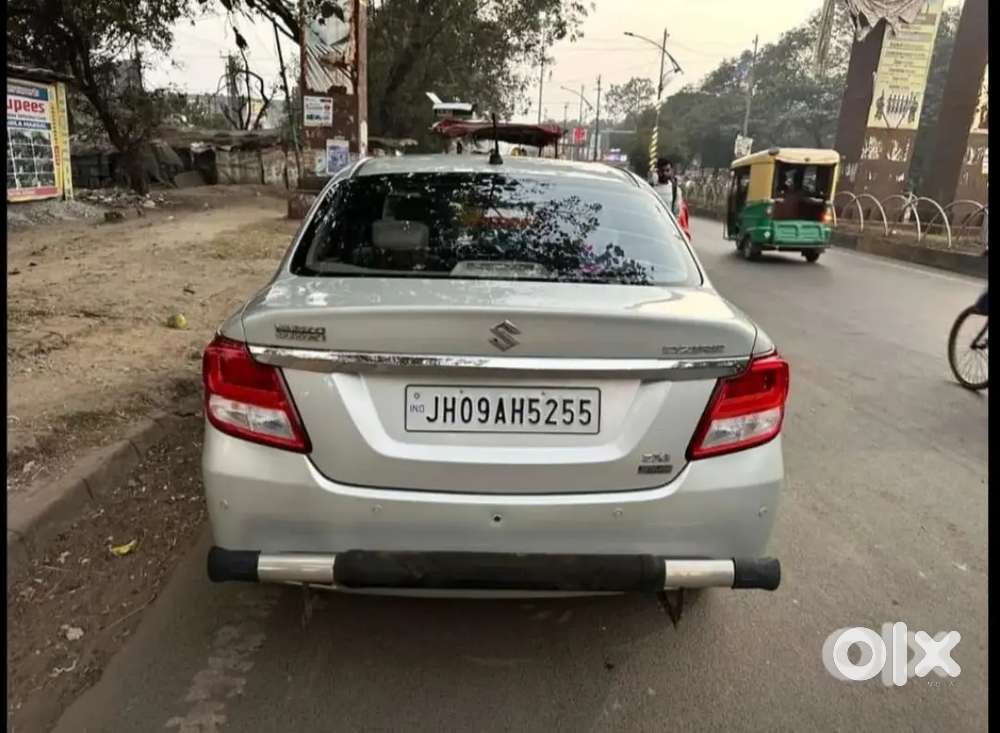 Maruti Suzuki Swift Dzire 2018 Petrol Well Maintained