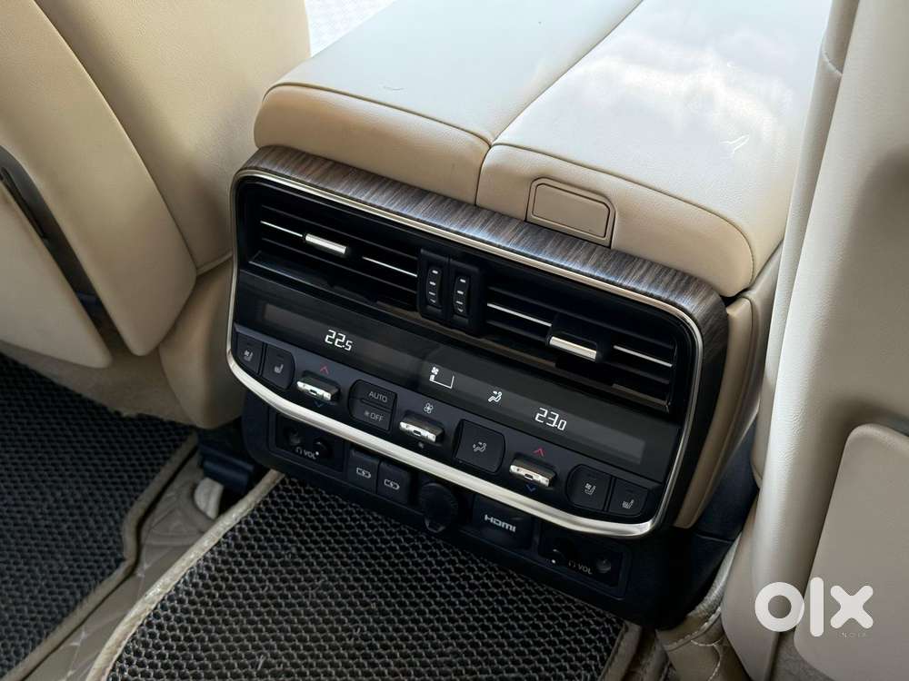 Toyota Land Cruiser 3.3 Zx Diesel, 2025, Diesel
