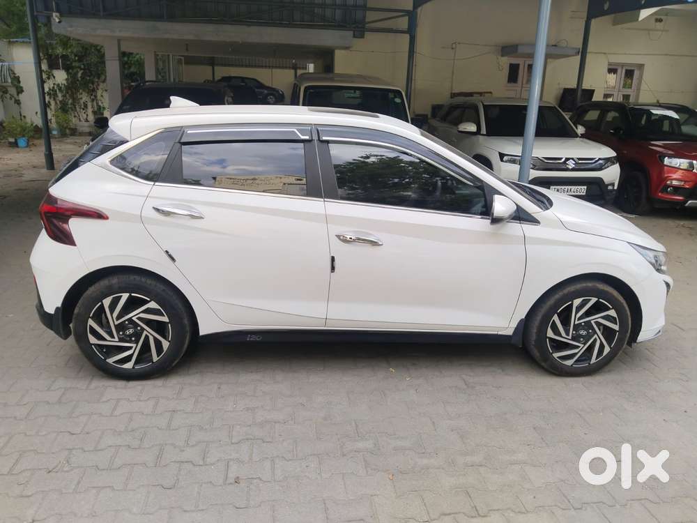 Hyundai New I20 1.2 Asta (o) Mt, 2024, Petrol