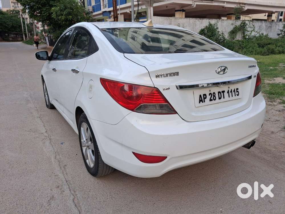 Hyundai Verna 1.6 Sx Crdi (o), 2012, Diesel