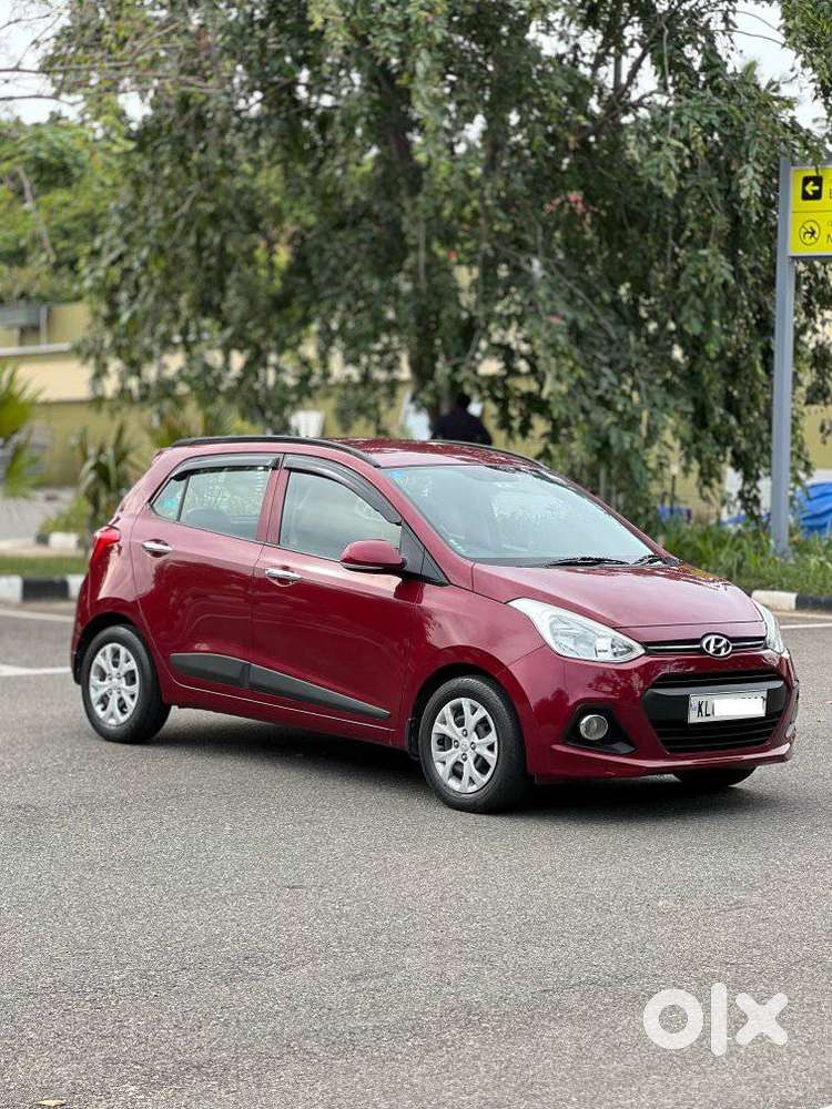 Hyundai Grand I10 Sportz, 2014, Petrol