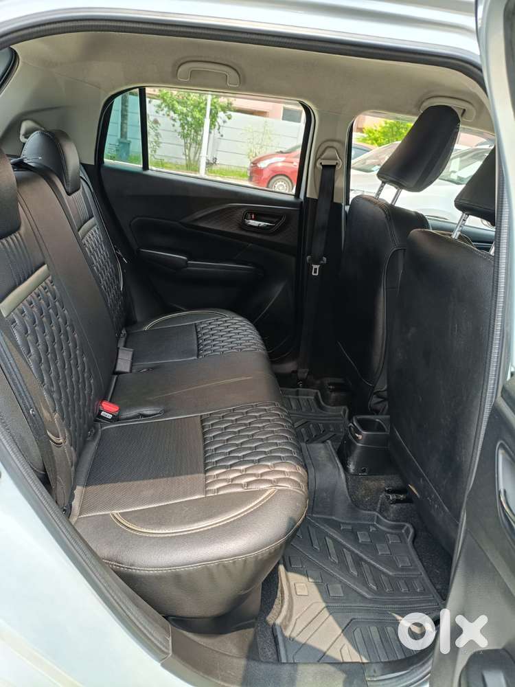 Maruti Suzuki Swift 1.2 Vxi (o), 2025, Petrol