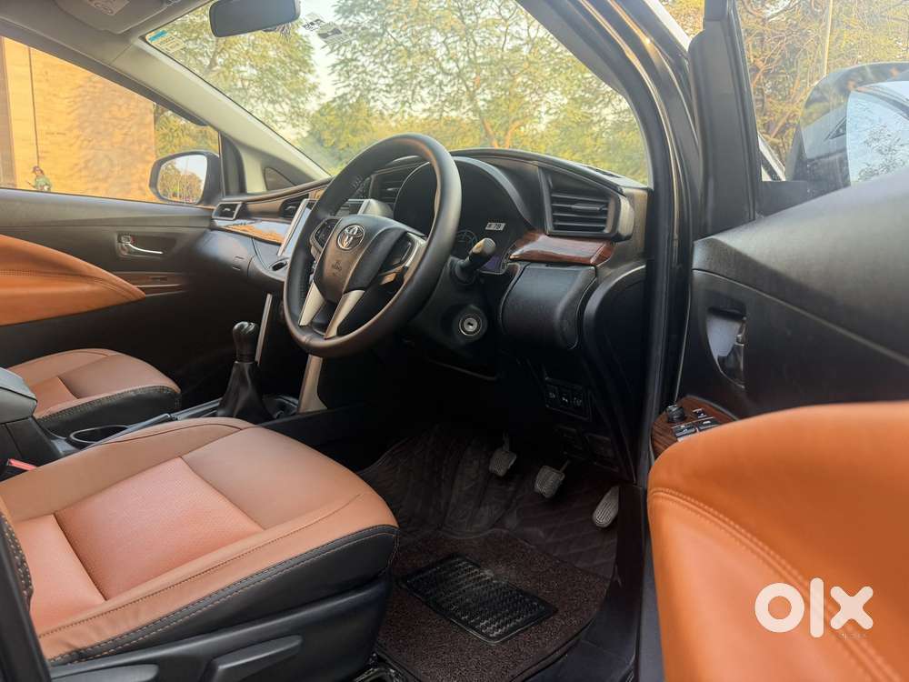 Toyota Innova Crysta 2.4 G Mt, 2020, Diesel