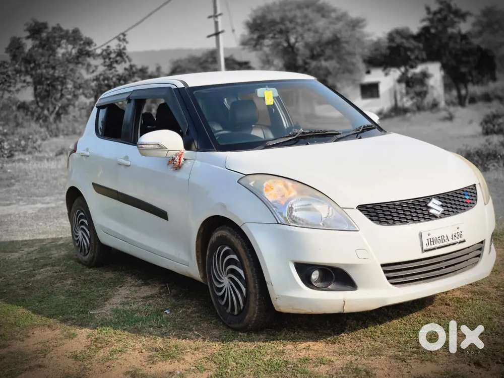 Maruti Suzuki Swift 2015 Diesel 80000 Km Driven