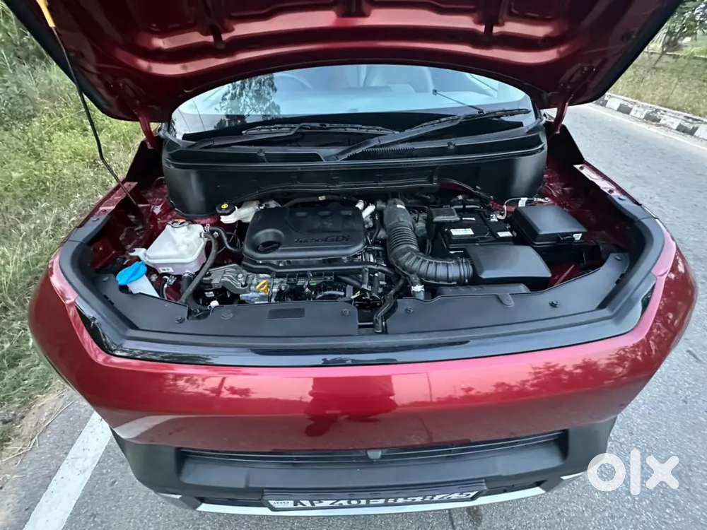 Kia Syros 2025 Petrol 7817 Km Driven