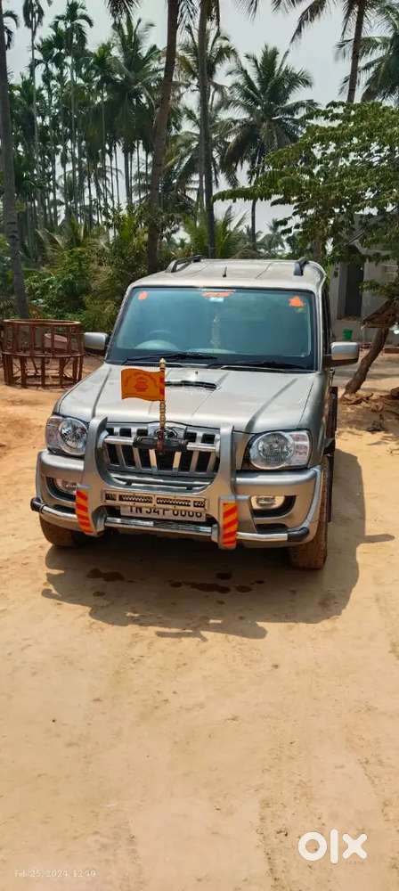 Mahindra Scorpio Classic 2011