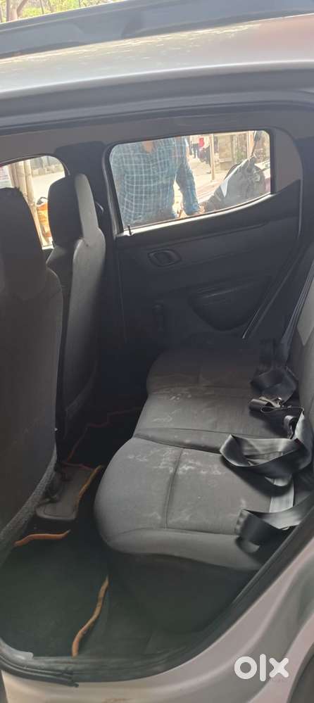 Renault Kwid 1.0 Rxt Amt Opt, 2017, Petrol