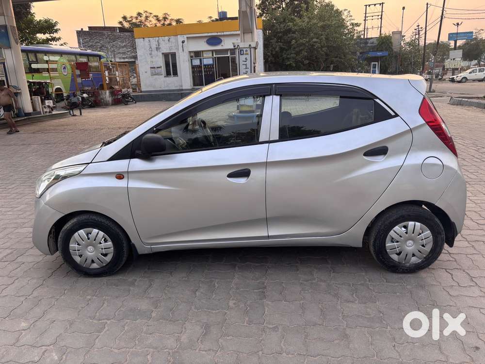 Hyundai Eon Era +, 2017, Petrol