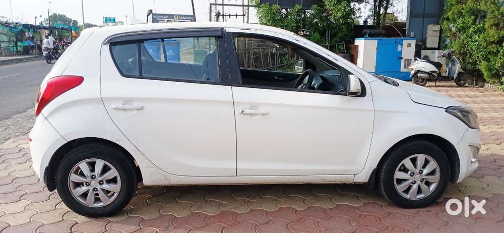 Hyundai I20 Sportz 1.4 Crdi, 2014, Diesel