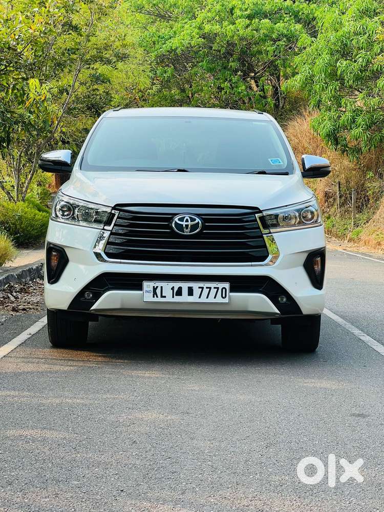 Toyota Innova Crysta [2020-ongoing] 2.4 Gx At 7 Str, 2020, Diesel