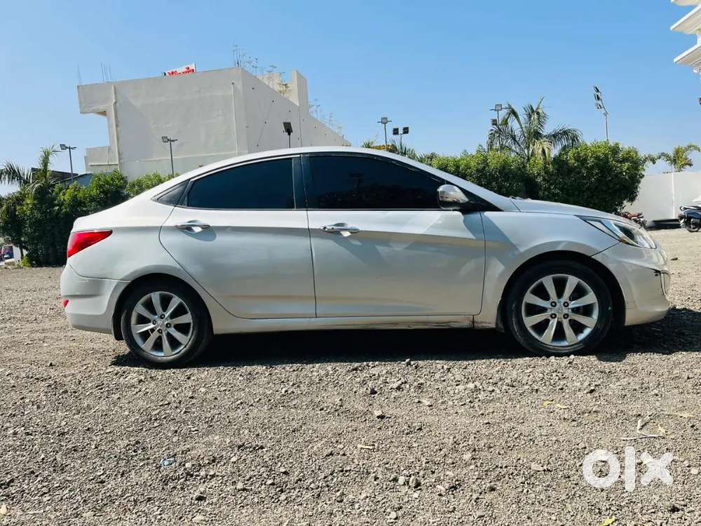 Hyundai Verna Crdi 1.5 Sx 2011