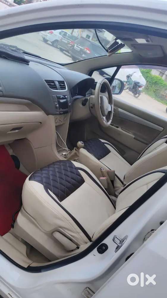 Maruti Suzuki Ertiga Zdi 2013