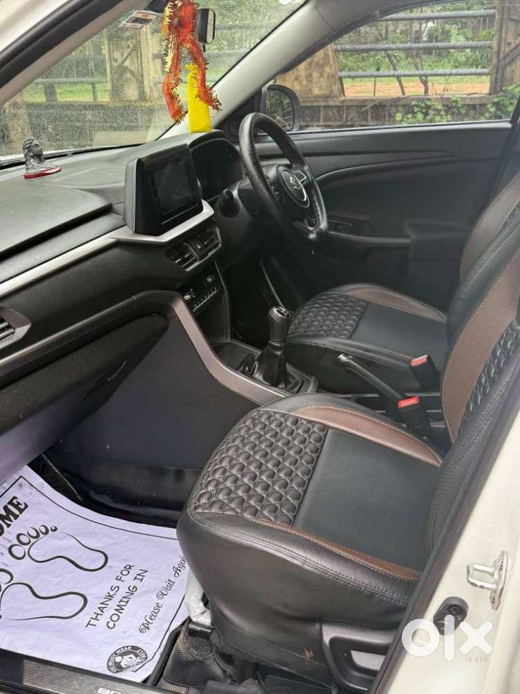 Maruti Suzuki Brezza 1.5 Vxi Smart Hybrid, 2023, Petrol