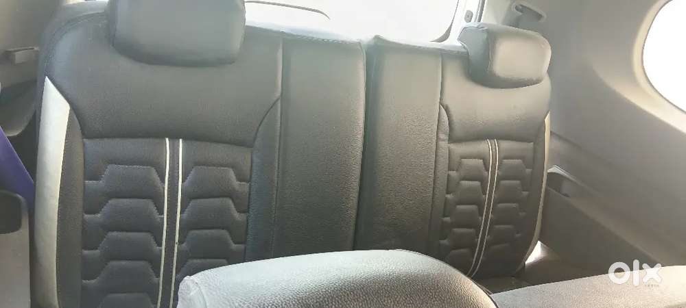 Lodgy Best Condition