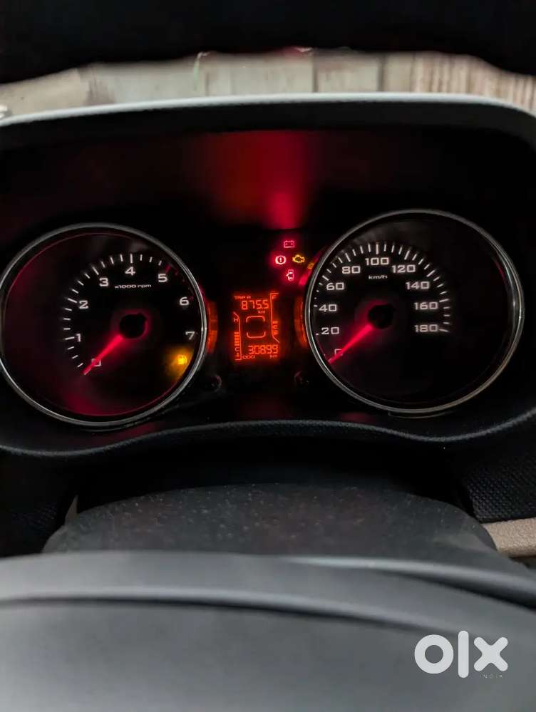 Mahindra Tuv 300 Plus 2015