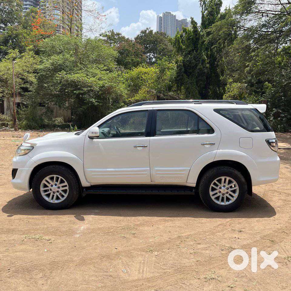 Toyota Fortuner 3.0 4x2 Automatic, 2013, Diesel
