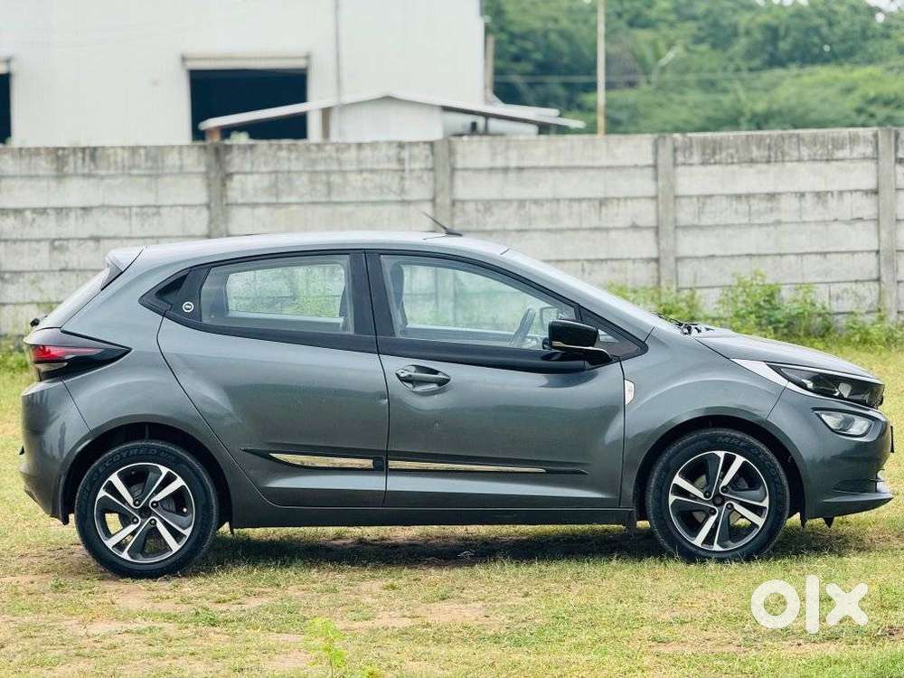 Tata Altroz, 2023, Cng & Hybrids