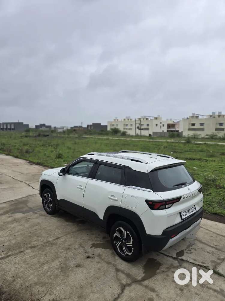 Maruti Suzuki Brezza 2023 Smart Hybrid
