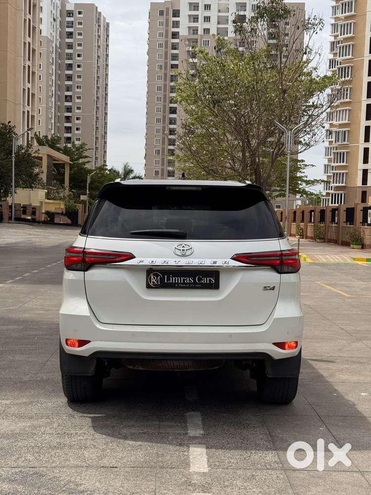 Toyota Fortuner 4x4 Mt 2.8 Diesel, 2022, Diesel