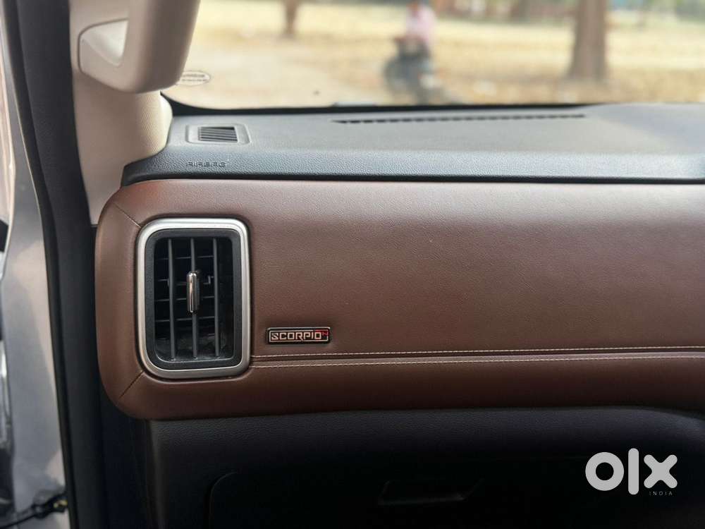 Mahindra Scorpio-n 2.0 Z8 L Petrol At 6 Str, 2025, Petrol