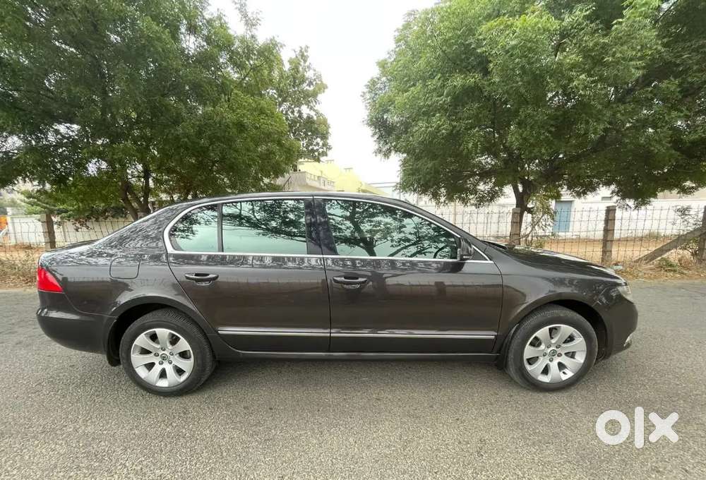 Skoda Superb 2011 L&K TDI CR Diesel Automatic