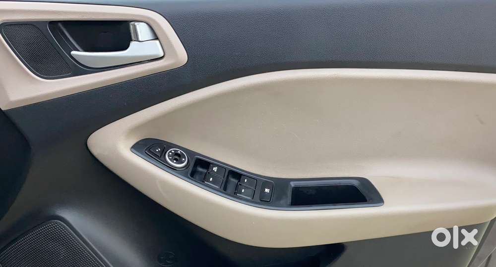 Hyundai Elite I20 Sportz (o) 1.2, 2014, Petrol