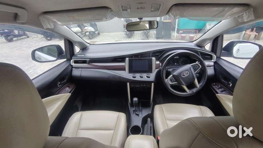 Toyota Innova Crysta 2.8 Gx At, 2018, Diesel