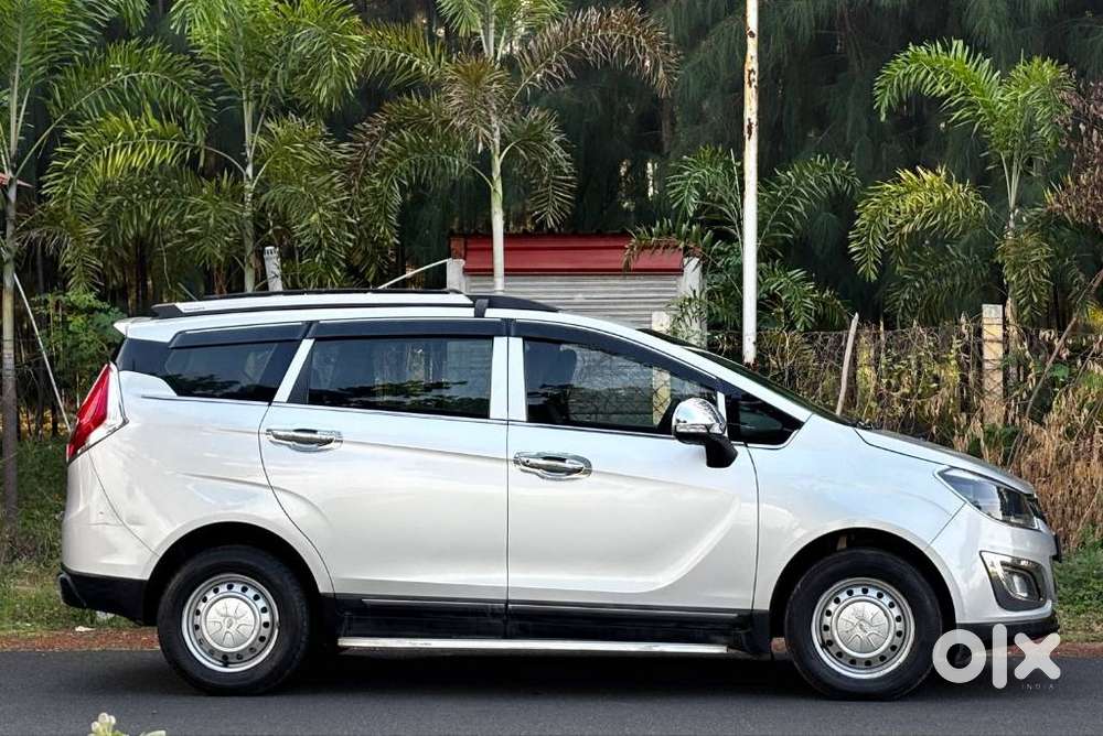 Mahindra Marazzo, 2019, Diesel
